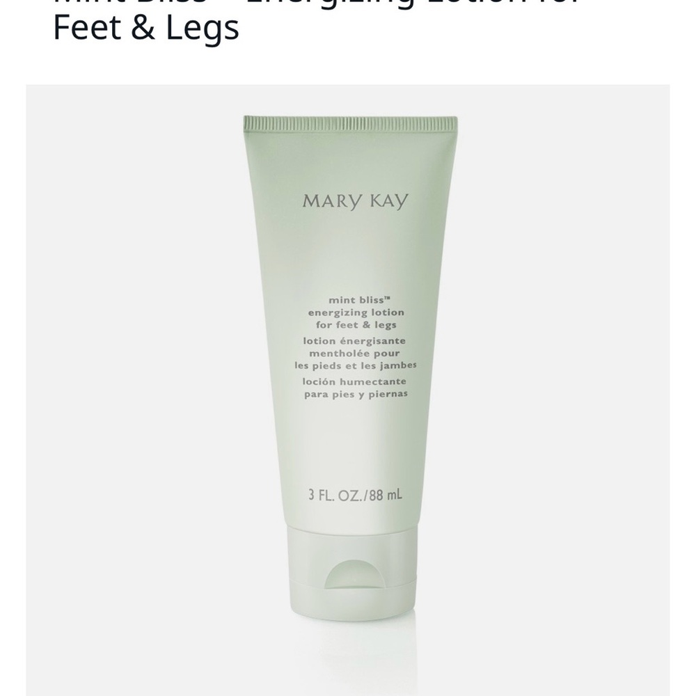 Mary Kay Mint Bliss Lotion - Soft Green